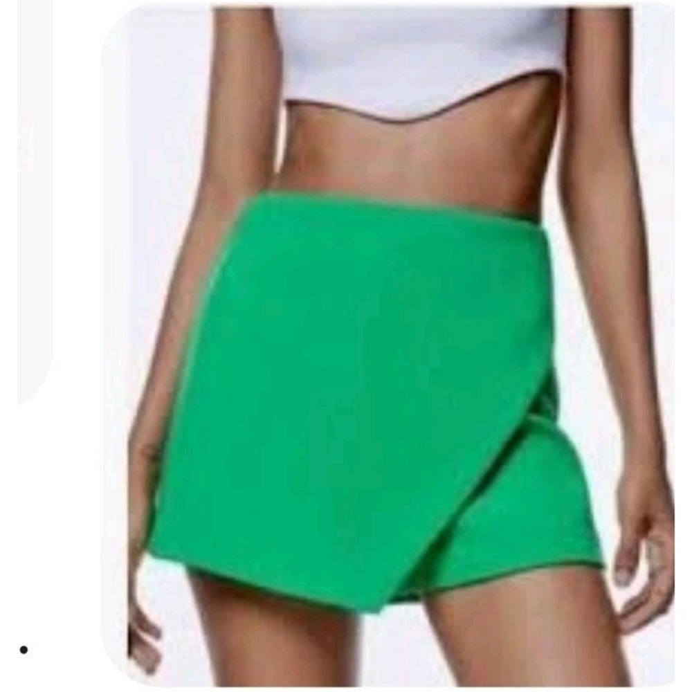 Zara Women's Green High-Rise Skort With Pockets Size S